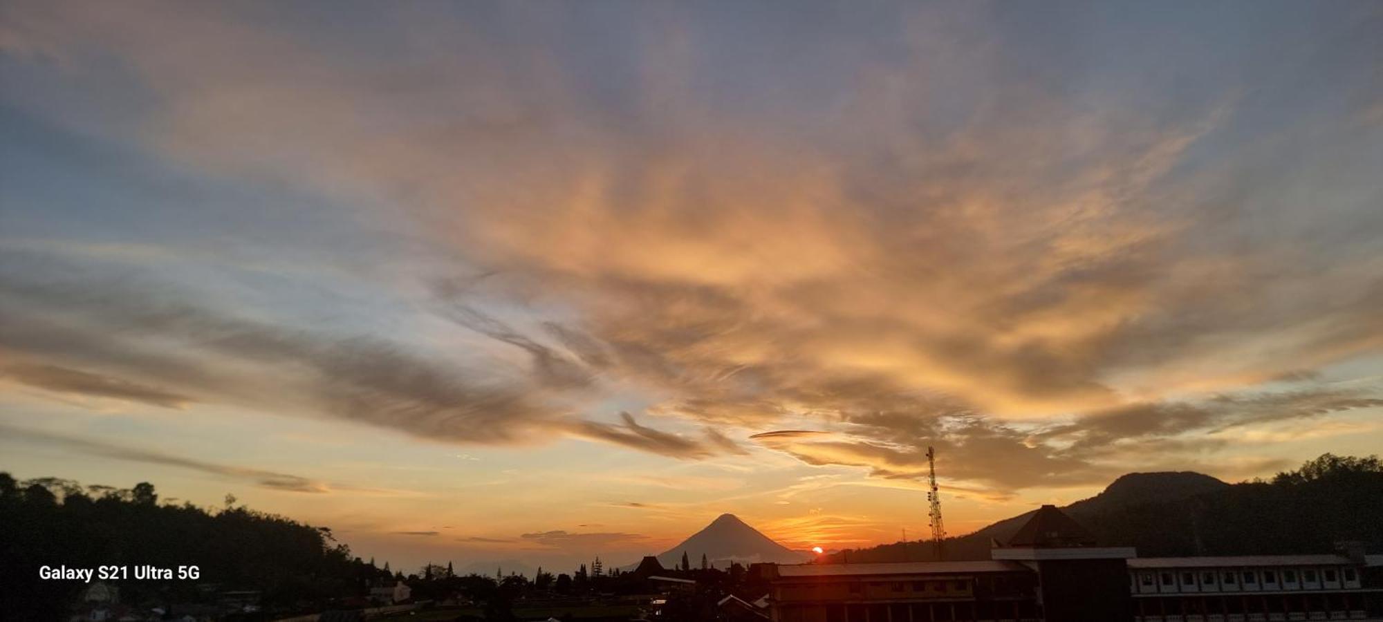 Bajawa-Roo Hotel Luaran gambar