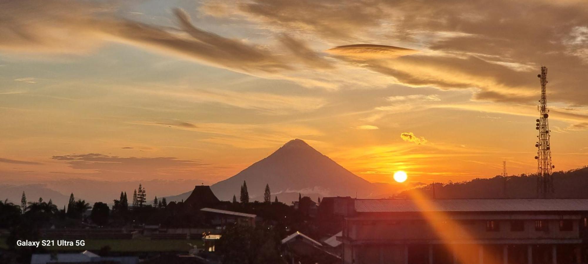 Bajawa-Roo Hotel Luaran gambar