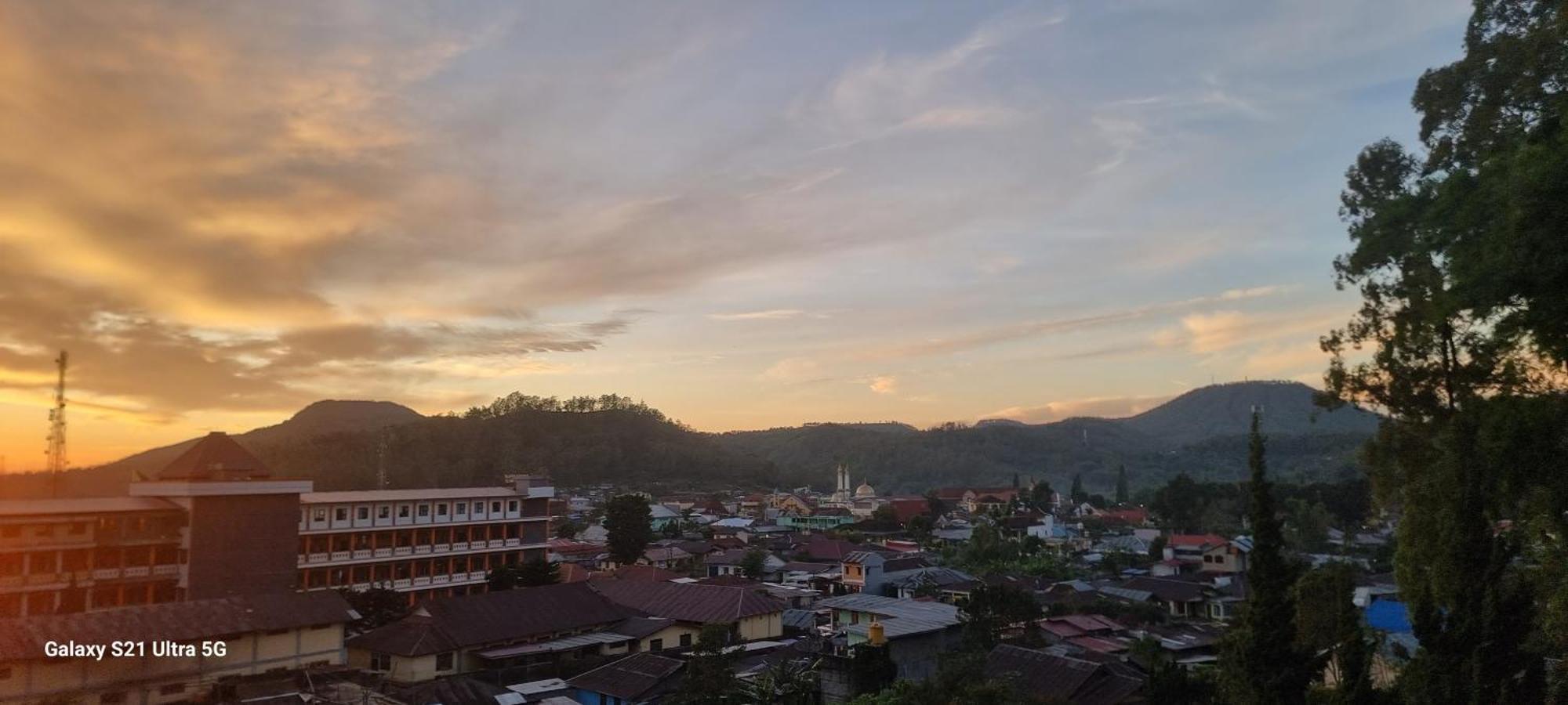 Bajawa-Roo Hotel Luaran gambar