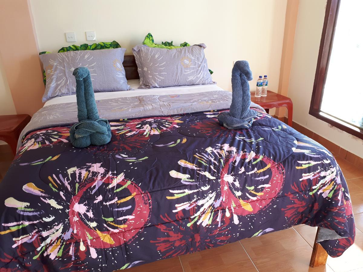 Bajawa-Roo Hotel Luaran gambar
